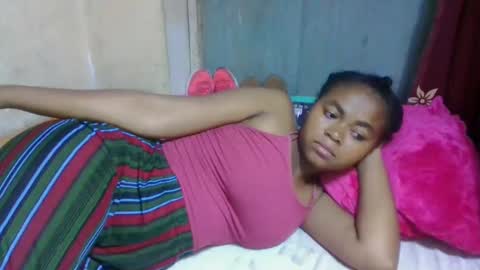 Snapshot of nilahmarie chatting on April 30, 9:08 pm nilah online show from April 30, 9:08 pm