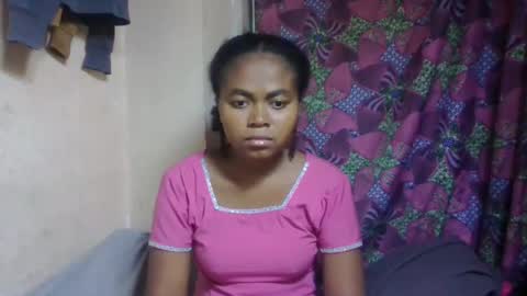 Snapshot of nilahmarie chatting on May 26, 6:26 pm nilah online show from May 26, 6:26 pm