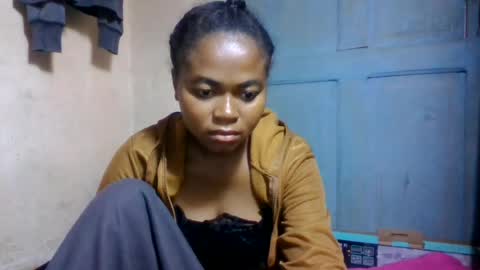 Snapshot of nilahmarie chatting on July 1, 4:14 am nilah online show from July 1, 4:14 am