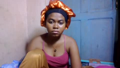 Snapshot of nilahmarie chatting on July 14, 10:48 pm nilah online show from July 14, 10:48 pm