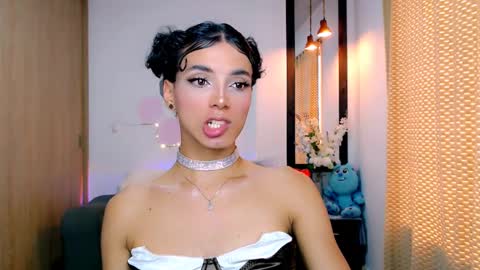 Nilam online show from March 10, 8:23 pm