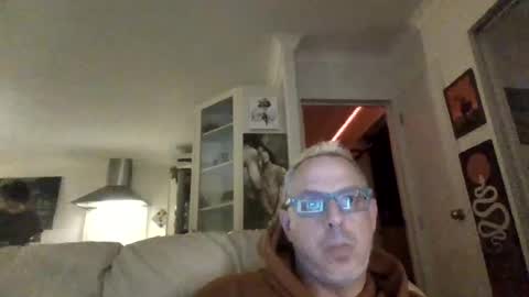 Snapshot of nillab chatting on June 15, 7:32 am nillab online show from June 15, 7:32 am