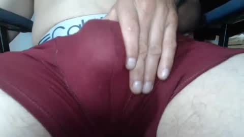 Snapshot of niluthydaniel chatting on November 27, 2:30 pm niluthydaniel online show from November 27, 2:30 pm
