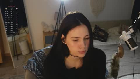 Jennet online show from March 25, 7:09 pm