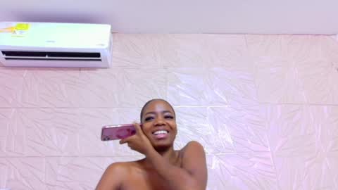 nina_bae_ online show from April 17, 8:45 pm