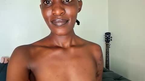 nina_bambi online show from December 19, 5:03 am