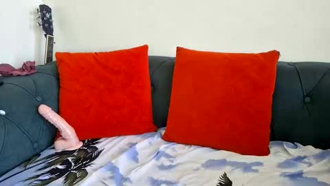 Snapshot of nina_bambi chatting on May 28, 10:34 am nina_bambi online show from May 28, 10:34 am