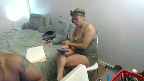 Snapshot of nina_fame chatting on May 20, 4:51 am Nina Fame online show from May 20, 4:51 am