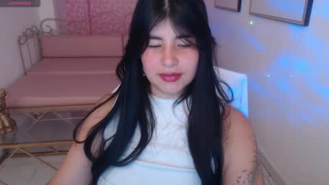 Nina online show from January 17, 2:00 pm