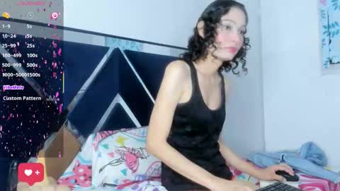 nina_vergara online show from March 9, 1:20 am