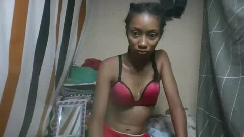 ninaeaa online show from February 16, 5:25 am