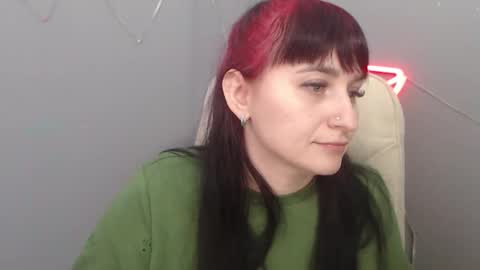 ninaflawlees online show from February 27, 1:22 pm