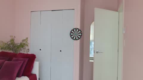 NinaOneil online show from February 25, 11:44 pm