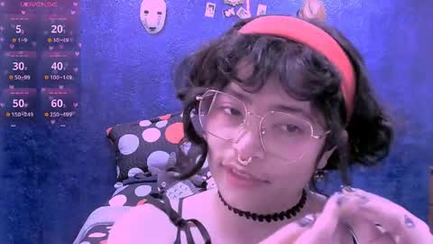 Nina online show from April 14, 1:06 pm