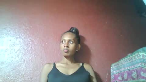 Snapshot of ninie246746 chatting on January 21, 1:54 pm ninie246746 online show from January 21, 1:54 pm