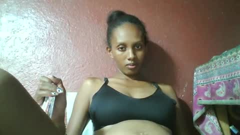 Snapshot of ninie246746 chatting on January 29, 1:07 pm ninie246746 online show from January 29, 1:07 pm