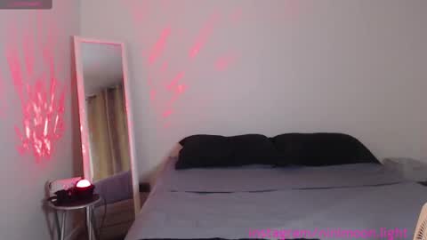 Ninimoon online show from March 9, 3:32 am