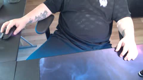 Snapshot of ninocut6 chatting on March 3, 9:15 am ninocut6 online show from March 3, 9:15 am