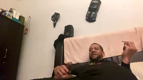 Snapshot of ninolindo919 chatting on February 2, 2:32 am ninolindo919 online show from February 2, 2:32 am