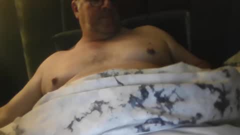nipplepain007 online show from April 28, 10:42 am