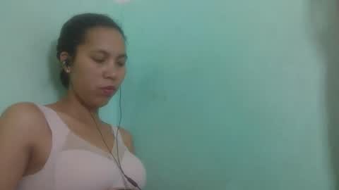 Snapshot of nirisouh chatting on May 6, 7:35 am nirisouh online show from May 6, 7:35 am