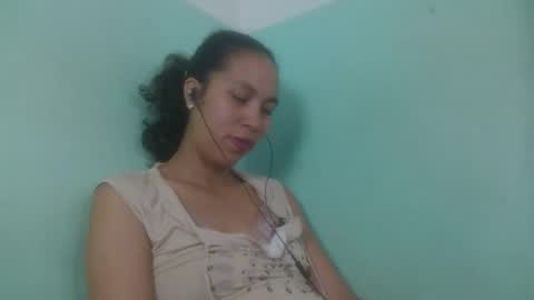 Snapshot of nirisouh chatting on May 30, 7:27 am nirisouh online show from May 30, 7:27 am