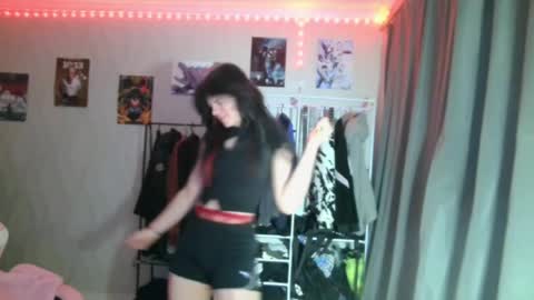 Alice online show from May 23, 6:34 pm