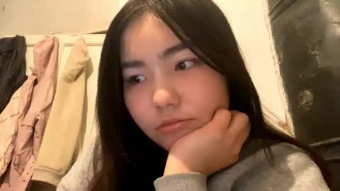 Molly online show from December 17, 10:21 am