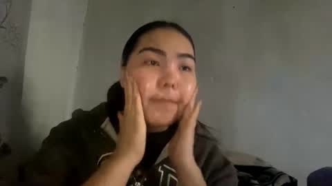 Molly online show from December 20, 10:11 am