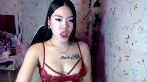 Snapshot of nitchiefucker chatting on October 19, 3:29 am Nadz online show from October 19, 3:29 am