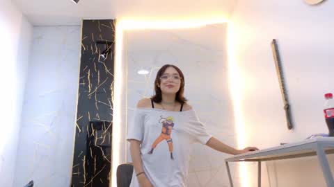 Snapshot of nix_siren chatting on July 27, 1:18 pm online show from July 27, 1:18 pm