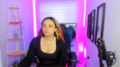 nixy_fresa online show from October 21, 11:22 am