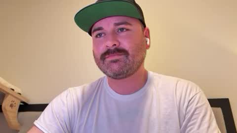 Snapshot of njerseydude82 chatting on June 9, 7:09 am Jason online show from June 9, 7:09 am