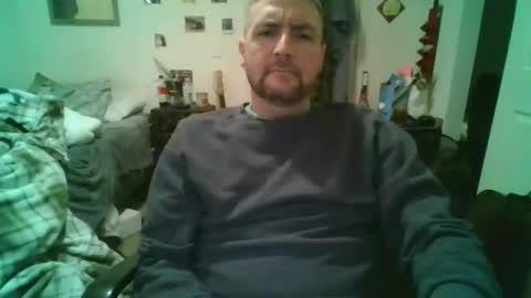 Snapshot of njoefats420 chatting on May 4, 9:05 am njoefats420 online show from May 4, 9:05 am
