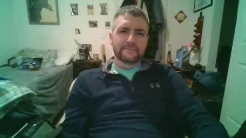 Snapshot of njoefats420 chatting on May 9, 2:17 am njoefats420 online show from May 9, 2:17 am