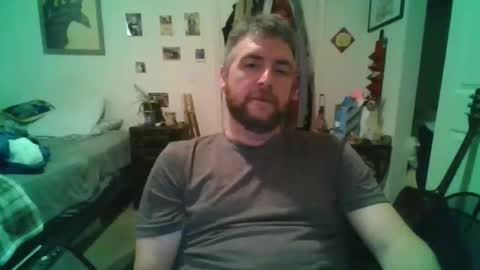 Snapshot of njoefats420 chatting on June 7, 4:49 am njoefats420 online show from June 7, 4:49 am