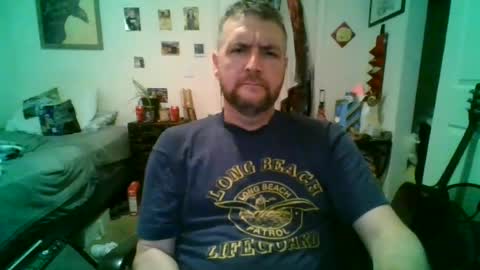 Snapshot of njoefats420 chatting on June 12, 9:30 am njoefats420 online show from June 12, 9:30 am