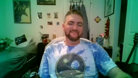 Snapshot of njoefats420 chatting on June 13, 9:51 am njoefats420 online show from June 13, 9:51 am