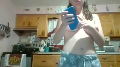 Snapshot of njsnowbunny chatting on October 29, 10:11 pm njsnowbunny online show from October 29, 10:11 pm