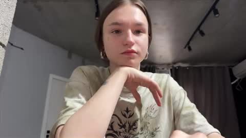 Tears Lora online show from September 19, 9:00 am