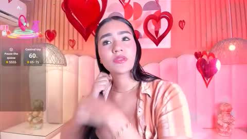 Noa online show from February 11, 2:49 am