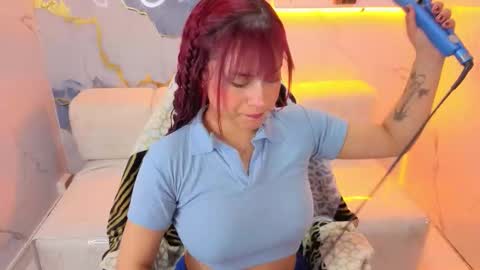 Noa  online show from January 7, 12:51 pm