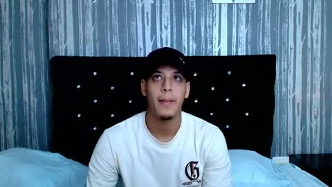 Snapshot of noah_blackk chatting on February 5, 2:00 pm noah_blackk online show from February 5, 2:00 pm