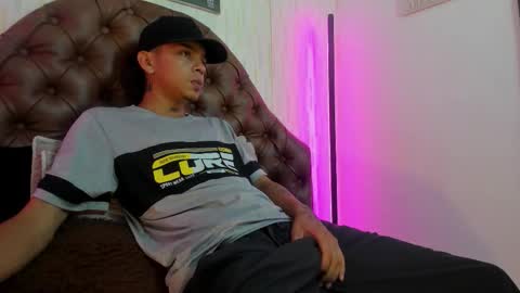 Noah Blake online show from September 30, 2:38 am