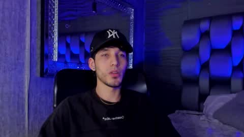 Snapshot of noah_brigth chatting on October 29, 7:43 am Noah Brigth online show from October 29, 7:43 am