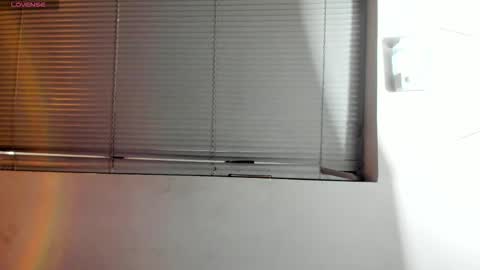 noah_dupont_ online show from November 3, 11:33 am