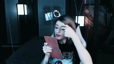 Snapshot of noah_elmer chatting on December 7, 2:57 pm REAL name LiaDM are always open online show from December 7, 2:57 pm