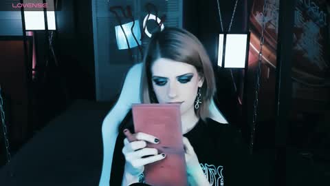 Snapshot of noah_elmer chatting on December 8, 3:02 pm REAL name LiaDM are always open online show from December 8, 3:02 pm