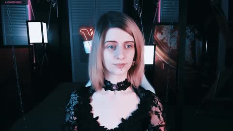 Snapshot of noah_elmer chatting on January 5, 12:52 am REAL name LiaDM are always open online show from January 5, 12:52 am