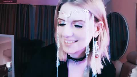 Snapshot of noah_elmer chatting on March 11, 8:09 pm REAL name LiaDM are always open online show from March 11, 8:09 pm